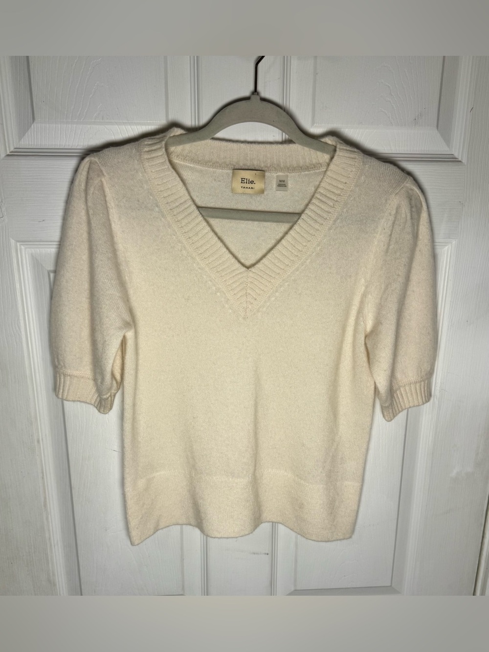 Elie Tahari 100% Cashmere Ivory Short Puff Sleeve V-Neck Sweater Size Medium